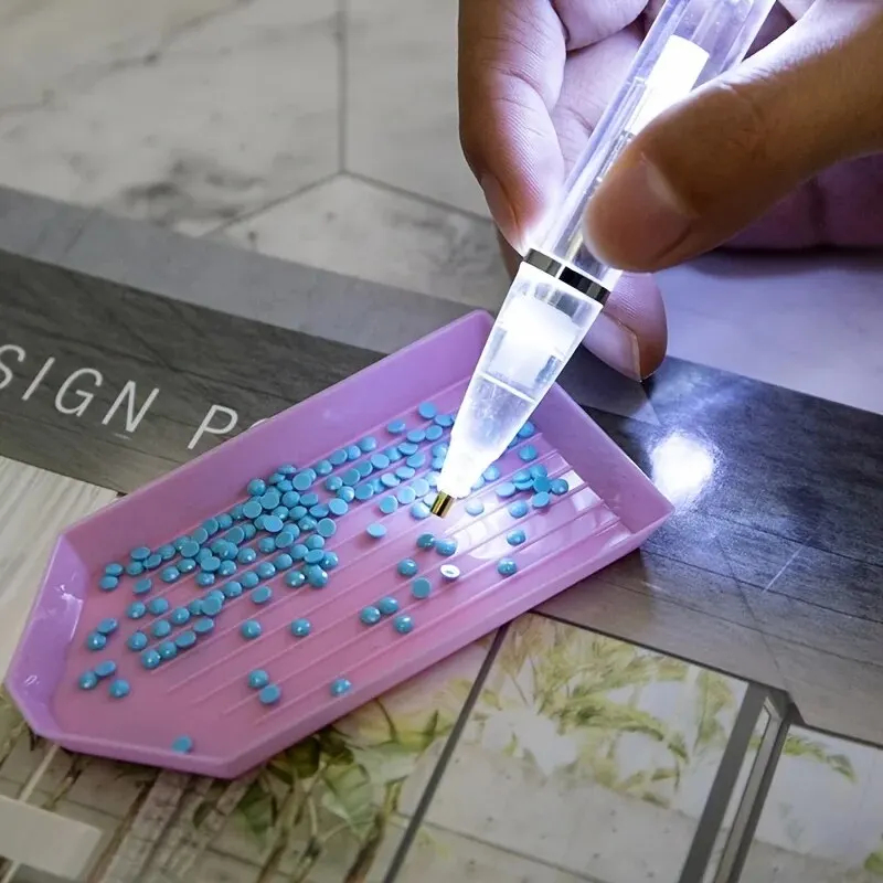 Penna LED per Diamond Painting - Tablet Accessories Aesthetic recensione e prezzo