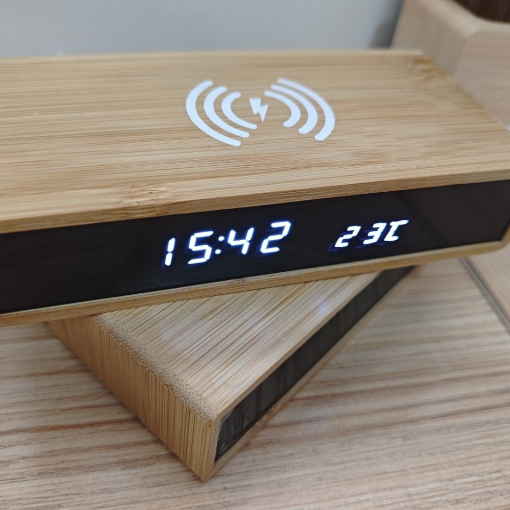 Orologio Digitale Multifunzion - Office Table Accessories Unique recensione e prezzo